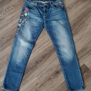 Free People l Driftwood Marilyn Embroidered Jeans